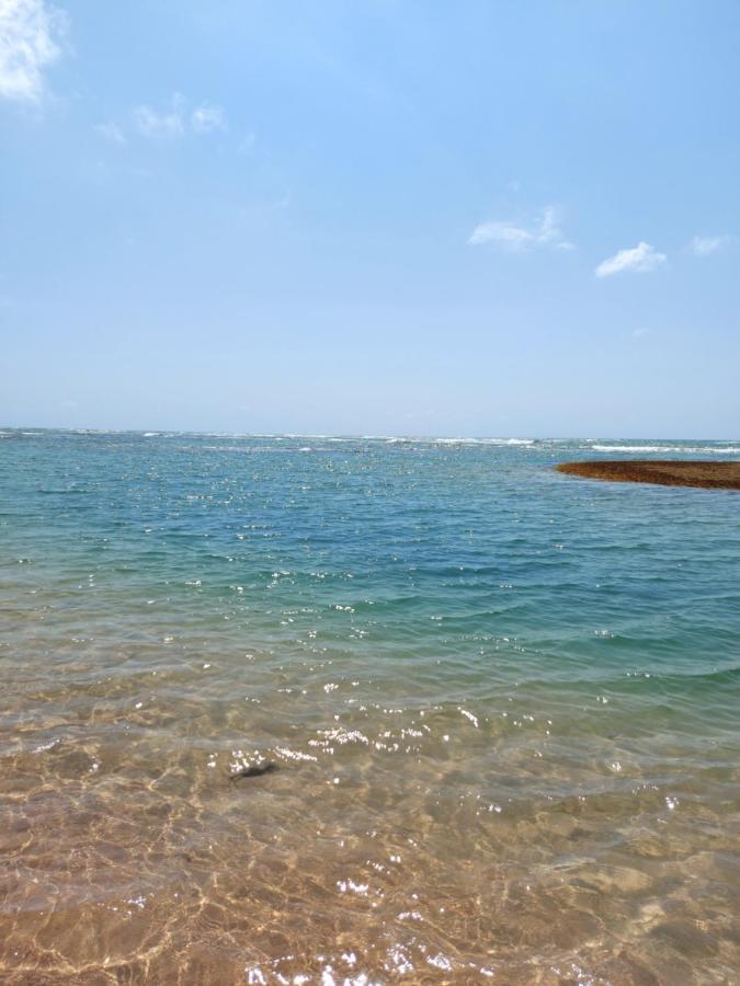 Apartamento Em Guarajuba 200M Da Praia Camacari Bagian luar foto
